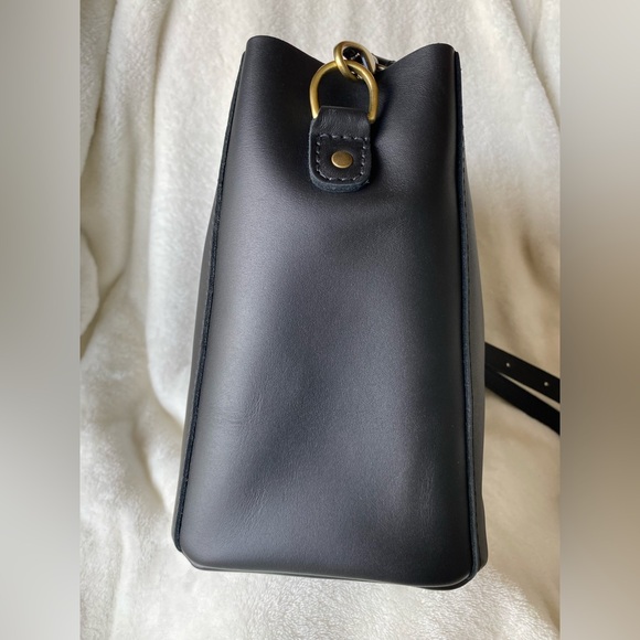 Portland Leather Goods Black Butterfly Bucket Bag - Picture 4 of 9